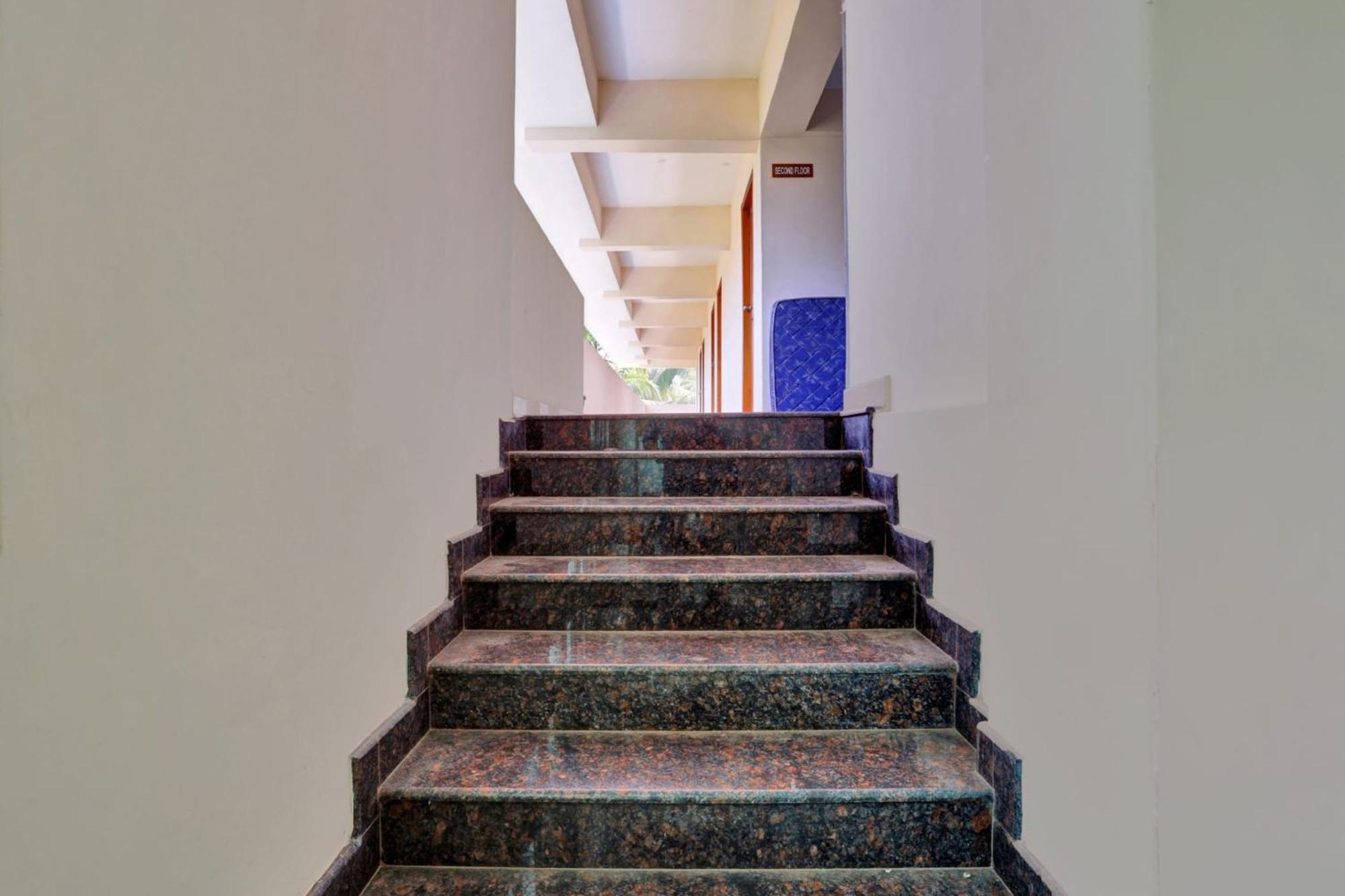 Hotel O Family Castle Inn Collection O Thiruvananthapuram Esterno foto